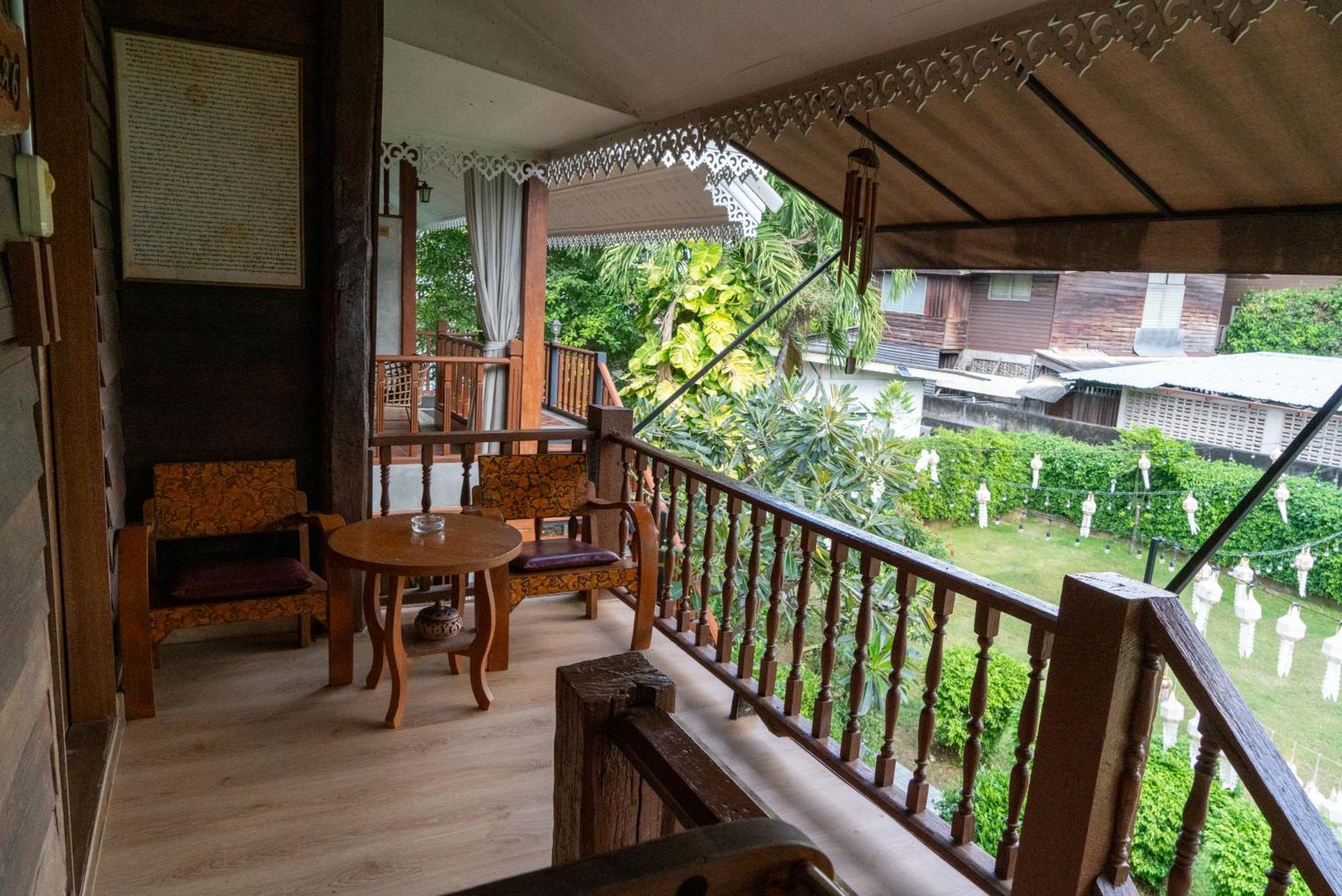 Buri Gallery House Chiang Mai Exteriör bild